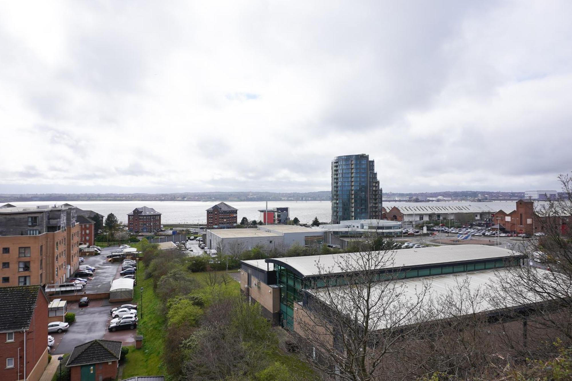 2 Bedroom House 10 Mins To City Centre & Albert Dock Liverpool Exterior foto
